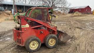 1989 GEHL 2500 For Sale