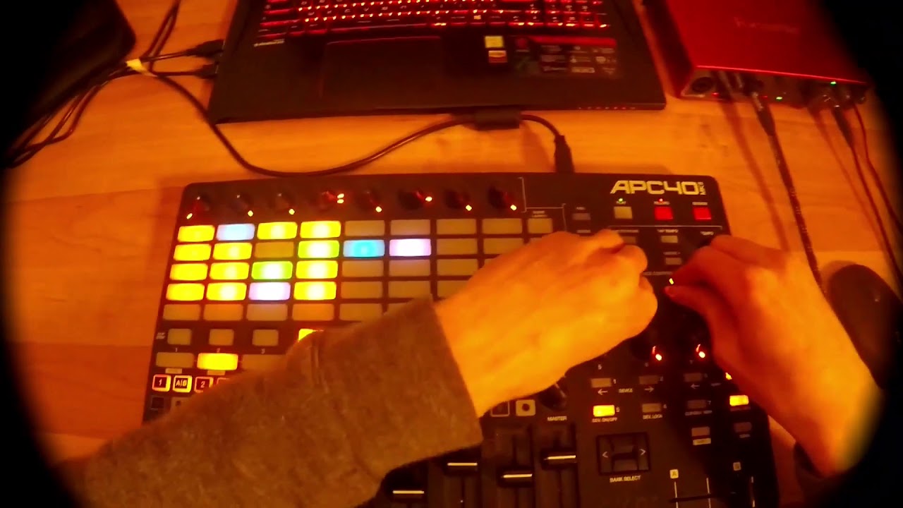 Just Acid ( Live APC 40 Mk2 )