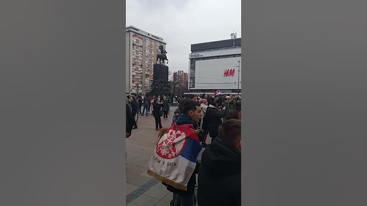 Pesma "Pada vlada" | Doček niških studenata u centru grada | Južne vesti #blokade #protest #niš