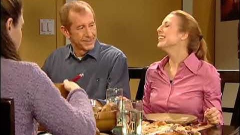 Top Notch 2 -  Unit 6 Sitcom Scene 1: Help yourself, everyone!
