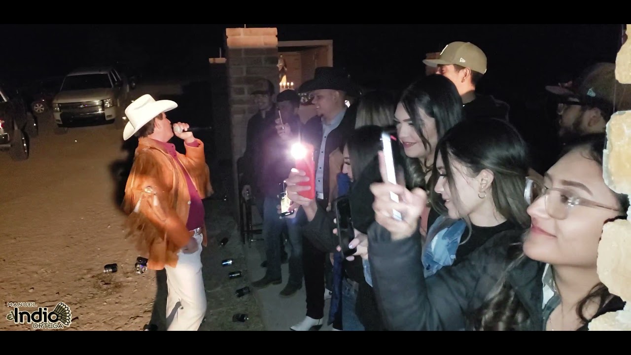 Sabiendo quien era yo / Manuel "El Indio Ortega" En Vivo desde Atil