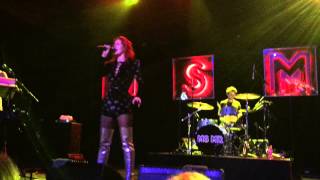 Miniatura de vídeo de "MS MR - Pieces (Live) - Austin, TX at Emo's 9/25/15"