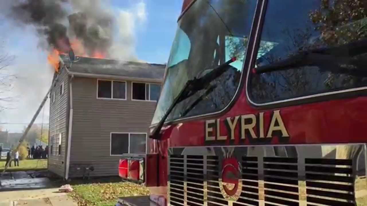 FIRE STRIKES DUPLEX IN ELYRIA on Twitter TMCNEWS YouTube