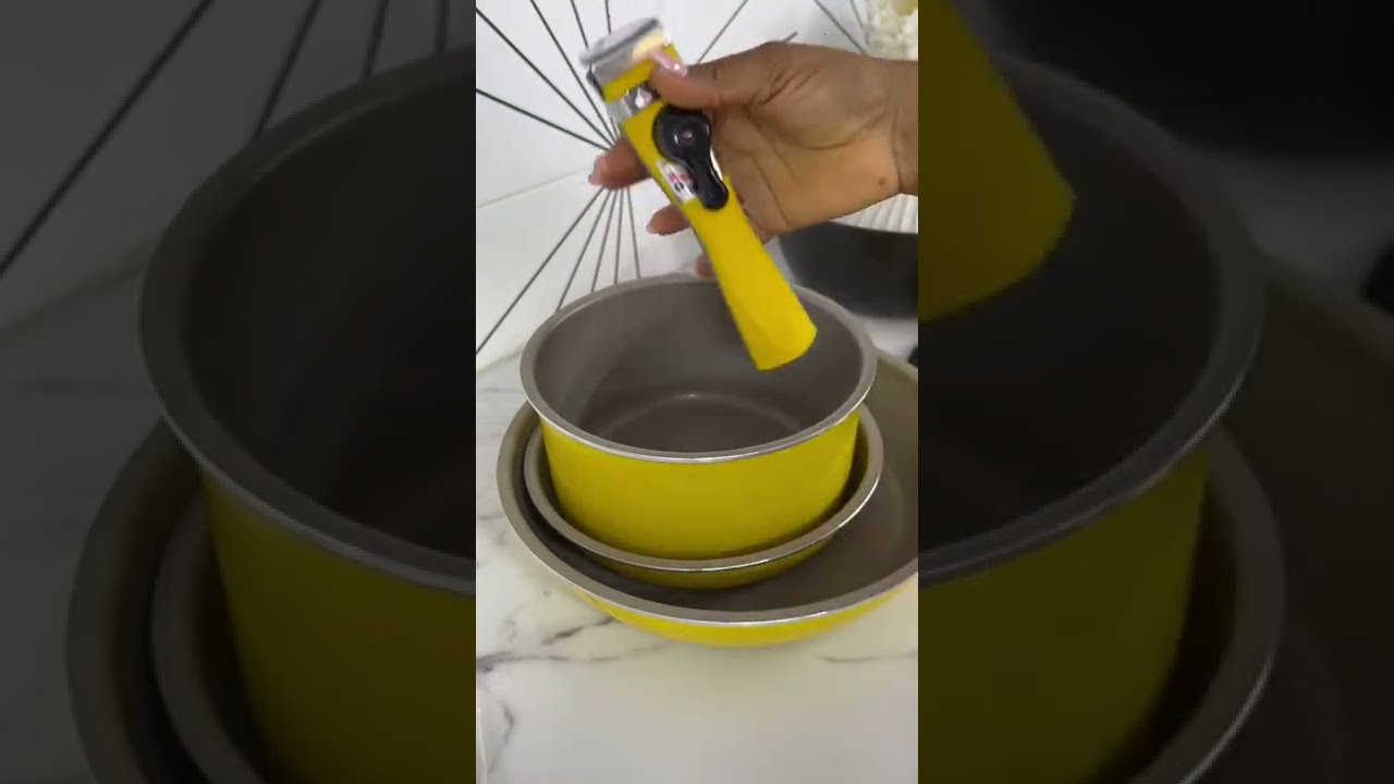 Unbox my new cookware with me.    