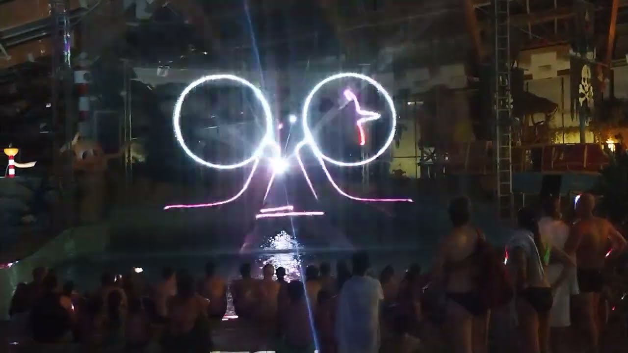 Aquapalace Praha - Laser Show ( 