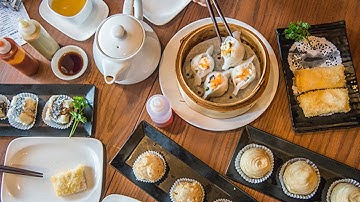 Kwan Dim Sum in Toronto serves molten lava buns