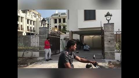 Swing gate automation at VIP ROAD done by krishna home automation +919016042525