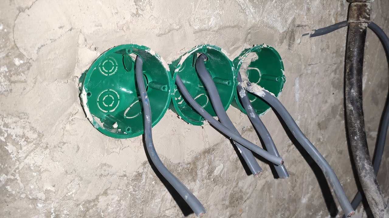 Подключил отдельный кабель сечением 2Х4 от щитовой до кухни!? - YouTube