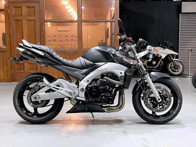 Gsr400 シート スズキ SUZUKI GSR400 GK7DA - スズキ GSR400 - スリップオンマフラー、タック