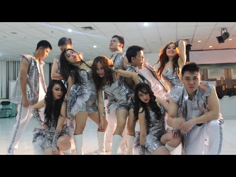 BNI 46 (WMO 46'Ers Dance Team) - Juara Lomba Kreasi Seni 2013