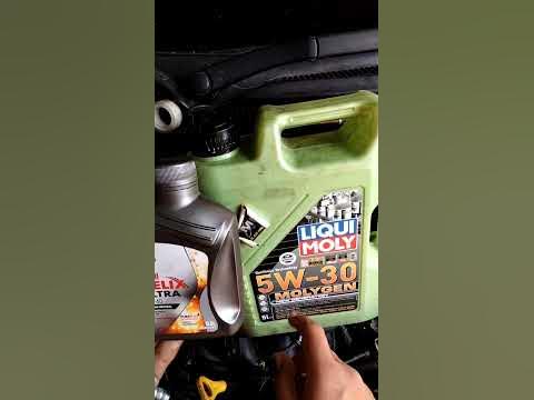 Understanding engine oils (5W30 Vs 5W40) #shorts #short #fyp - YouTube