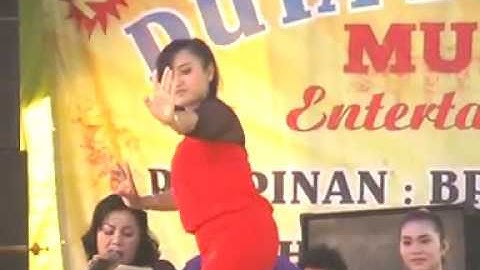Seni Sunda Jaipong PENARI PASANGAN AKI AKI - Di Rajanya Jaipong - DUTA BASWARA