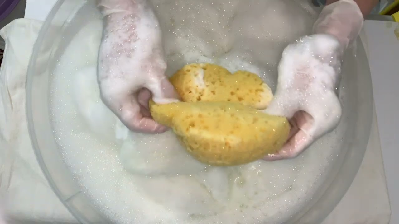 All pine mix 😍 super sudsy 😍 Asmr Sponge Squeezes