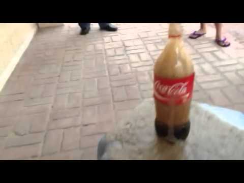 video editing software free Mentos and Coke Experiment 1