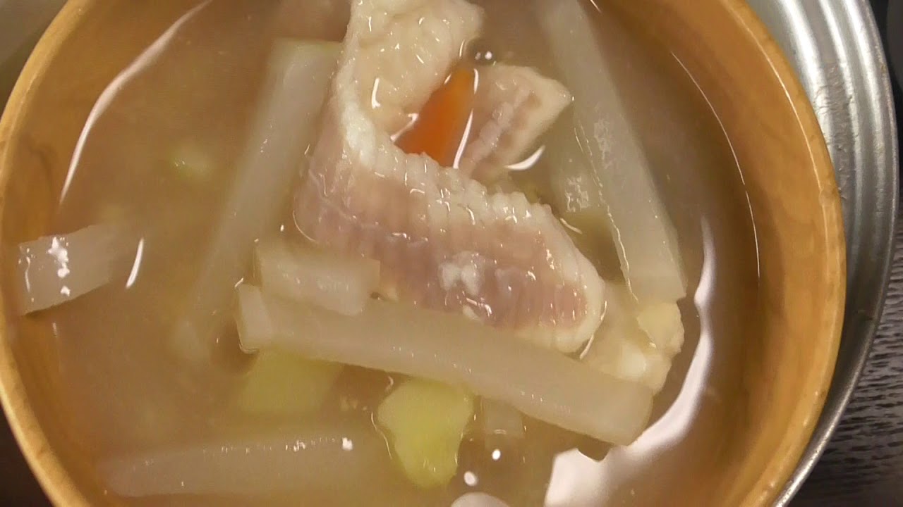 ウツボの骨とあらで出汁を取り お味噌汁を作ったらまろやかな味になりました 釣太郎ブログ