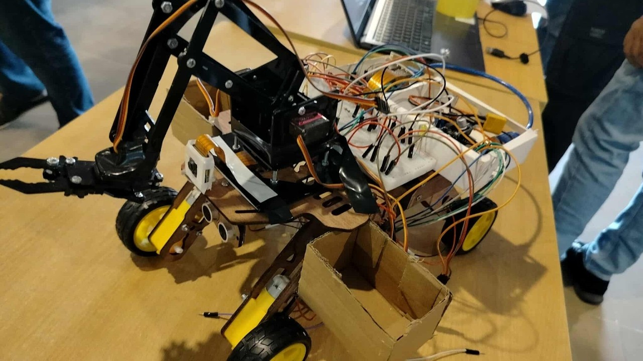 EcoRover | Autonomous Edge AI Robot using Arduino and Raspberry Pi ...