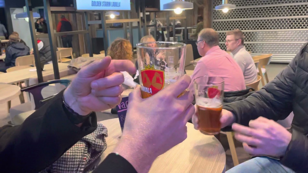 real-glass-for-beer-at-a-hockey-game-youtube