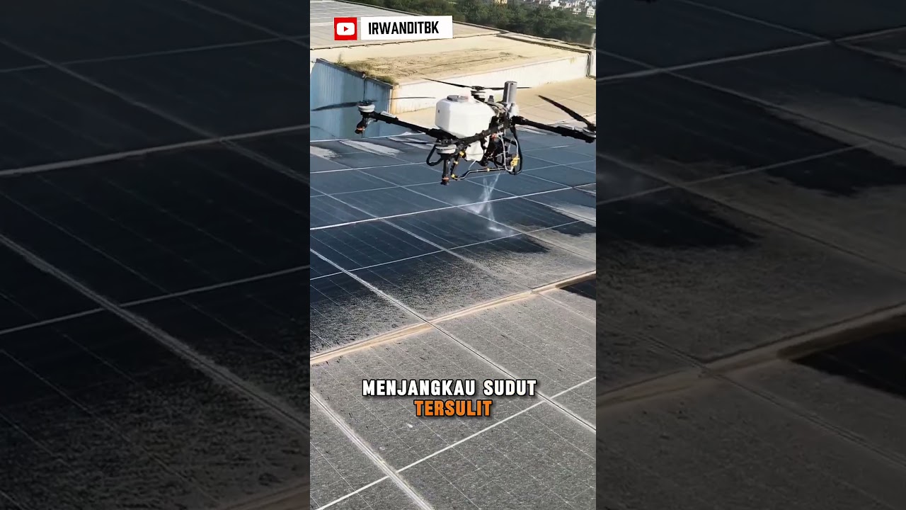 Panel Surya Dibersihkan Pakai Drone?! 