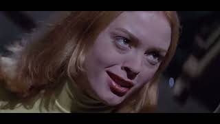 Scream 1996 garage door death 