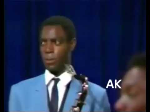 Prince Ndedi Eyango -  C'est ma peau (Inauguration officielle de CRTV en 1988)