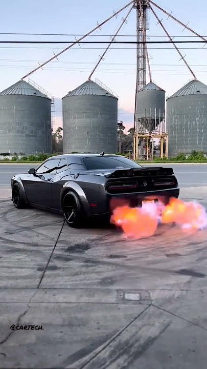 Crazy Dodge Challenger Sound | Back Fire π₯| π€π» | Car Tech.