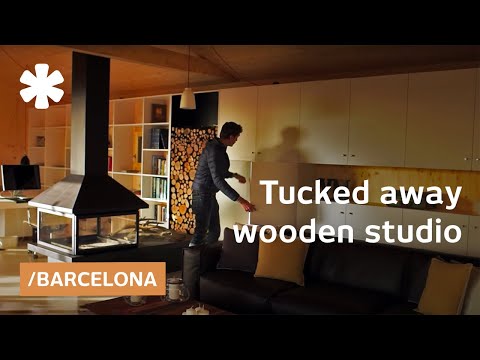 Small wooden studio tucked away in calm forest near Barcelona