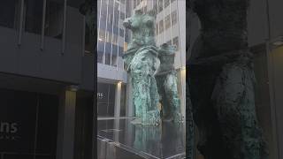 VENUS DE MILO SCULPTURE IN NYC
