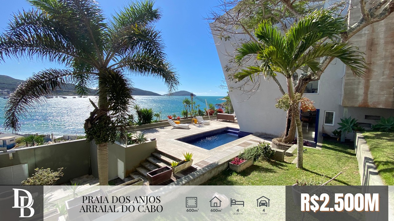 IMÓVEL NA PRAIA DOS ANJOS EM ARRAIAL DO CABO COM LAYOUT ÚNICO PREMIADO INTERNACIONALMENTE 