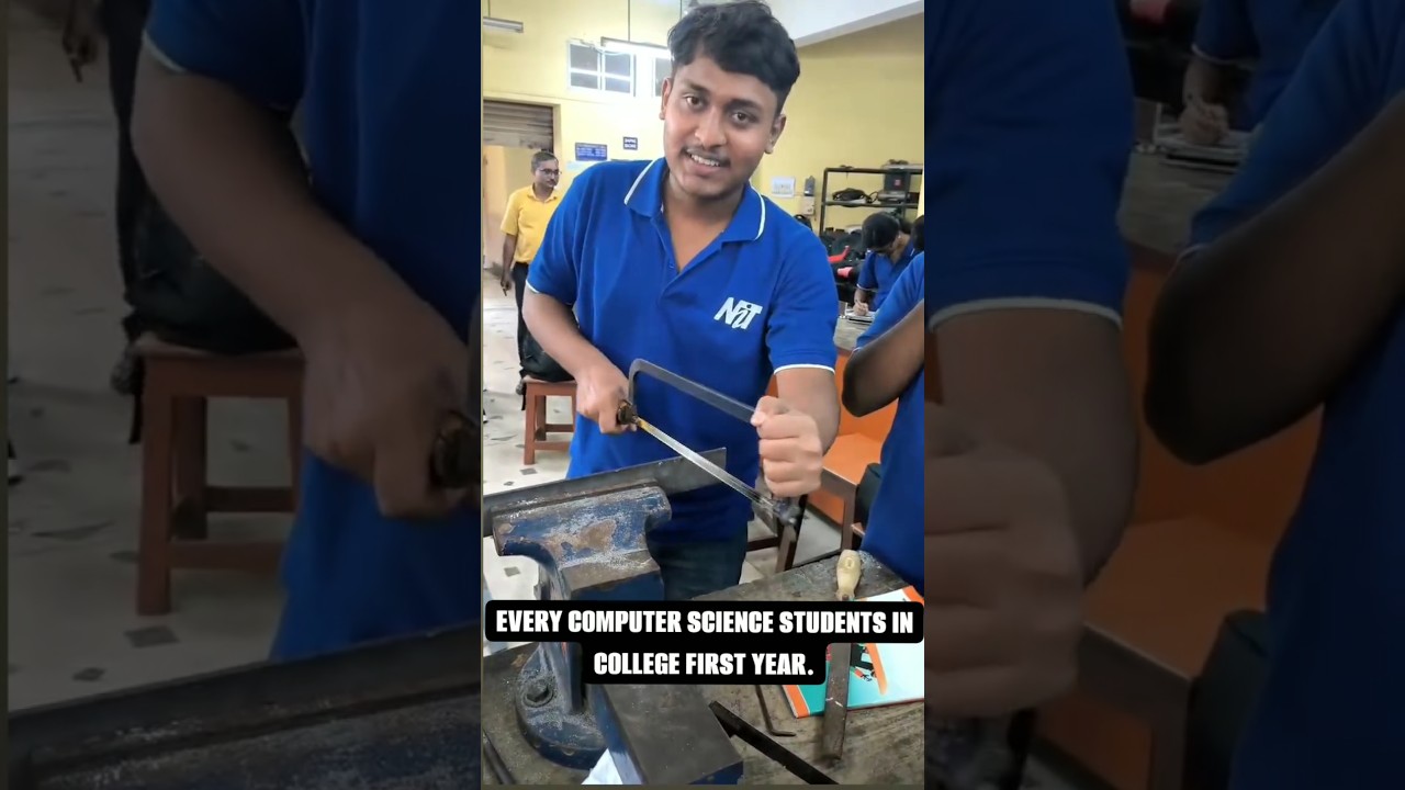 College first year scenes 😅.                     