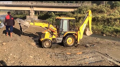 Making Dam In river JCB Video / JCB Backhoe Loader Working River Area