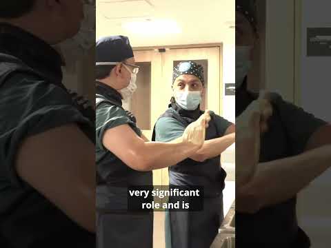 Entrenamiento en artroscopia al Doctor Fabio Gallo.