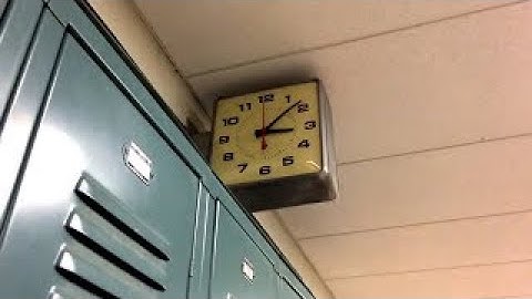 Simplex Quartz Clocks