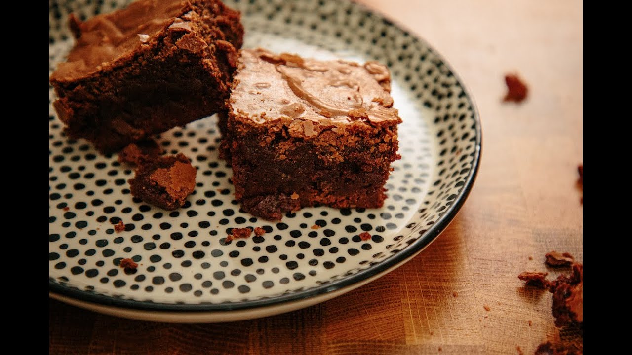 The Best CANNABIS Fudgy Chocolate Brownies | Kaug