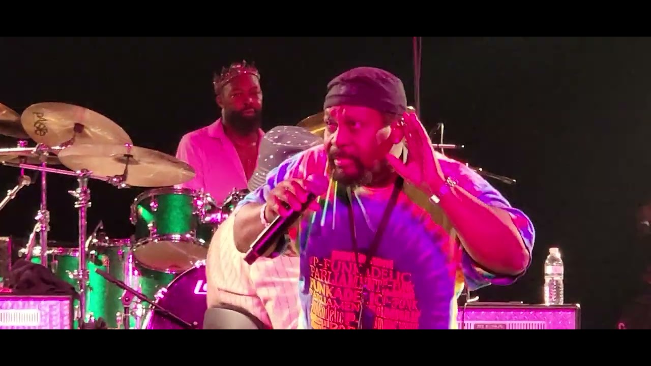 "(Not Just) Knee Deep" George Clinton/Parliament/Funkadelic live NYC 2025