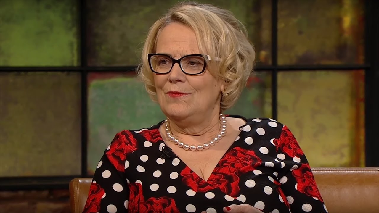 Helen's reaction to being diagnosed with early onset Alzheimer's | The ...
