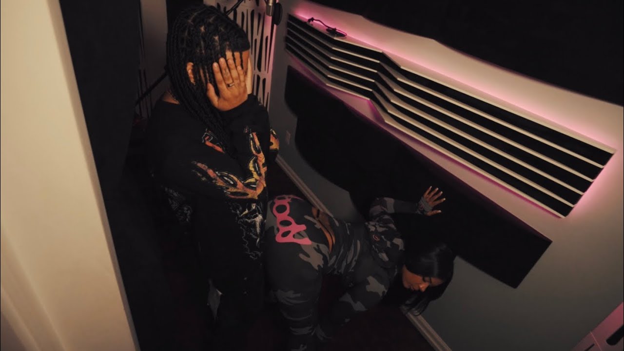 Watch POPERULIN - PRIVADO (VIDEO OFICIAL) on YouTube Watch POPERULIN - PRIVADO (VIDEO OFICIAL) on YouTube