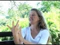 Sarah Simblet talks to Nicki Westcott at Kirstenbosch Botanical Gardens (updated clip)