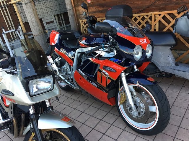 スズキGSX-R750ウォルターウルフカラー スズキGSX-R750ウォルターウルフカラー