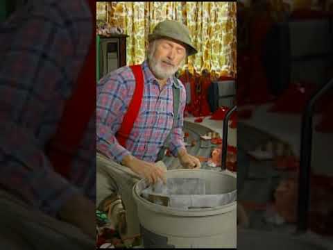Easy Christmas Clean-Up Idea | The Red Green Show