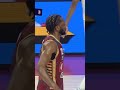 L'alley-oop di Cole per Parks 🤯🤯🤯 #basketball