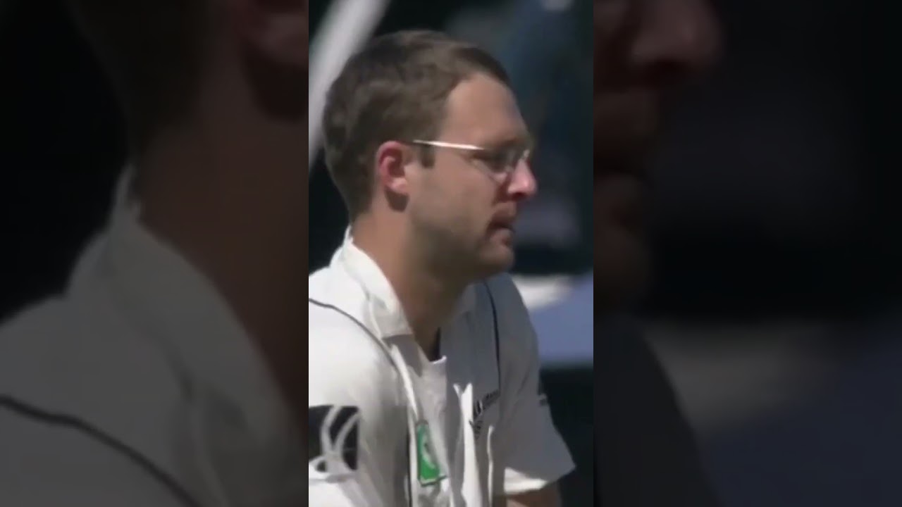 Daniel Vettori Great Drift Delivery - Amazing Arm Ball