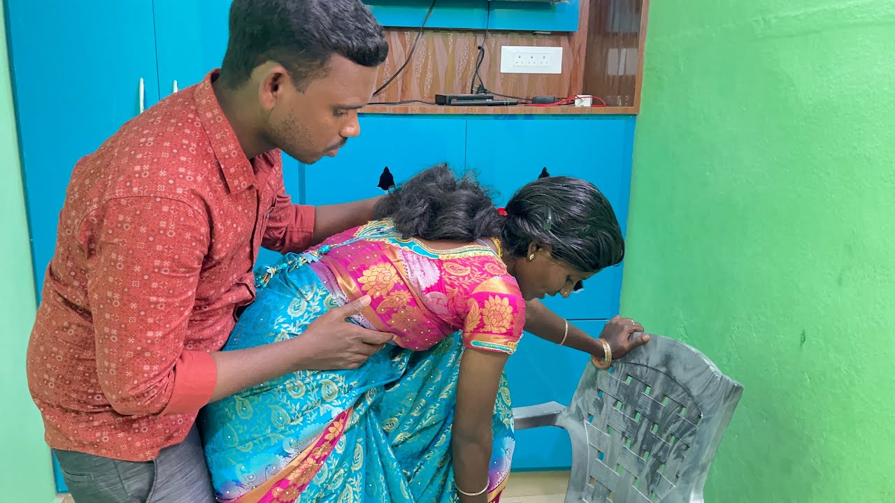 వదులు మొత్తం నలిగిపోయింది 🥰🥰 ఎందుకిలా చేస్తున్నావ్ Village ammaiy comedy 