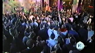 Blink 182 - MTV&#39;s New Years Eve Party 1999 [HQ]
