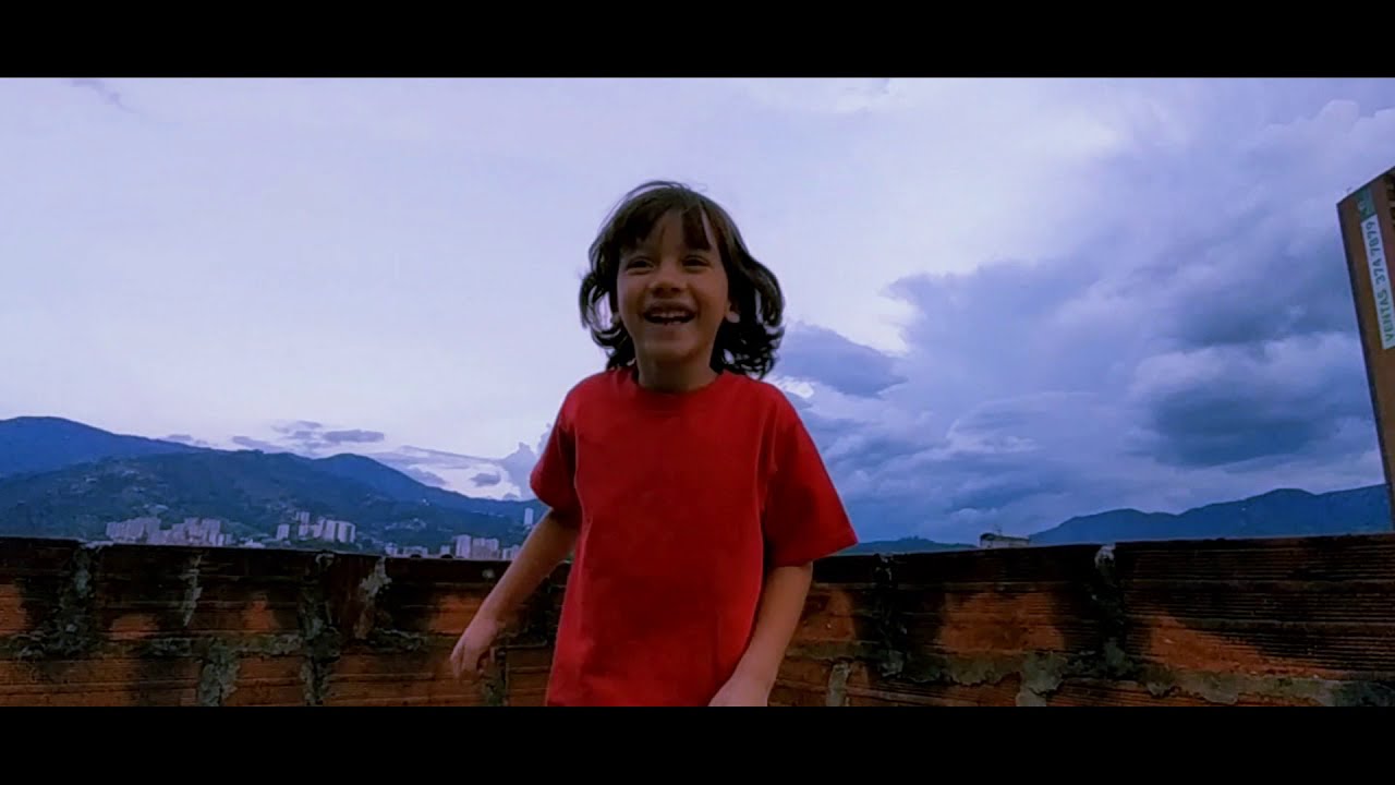 7 Thian - Mucha Plata (Video Oficial)