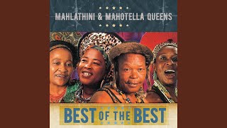 Video thumbnail of "Mahlathini and The Mahotella Queens - Sithunyiwe Thokozile - No. 3"