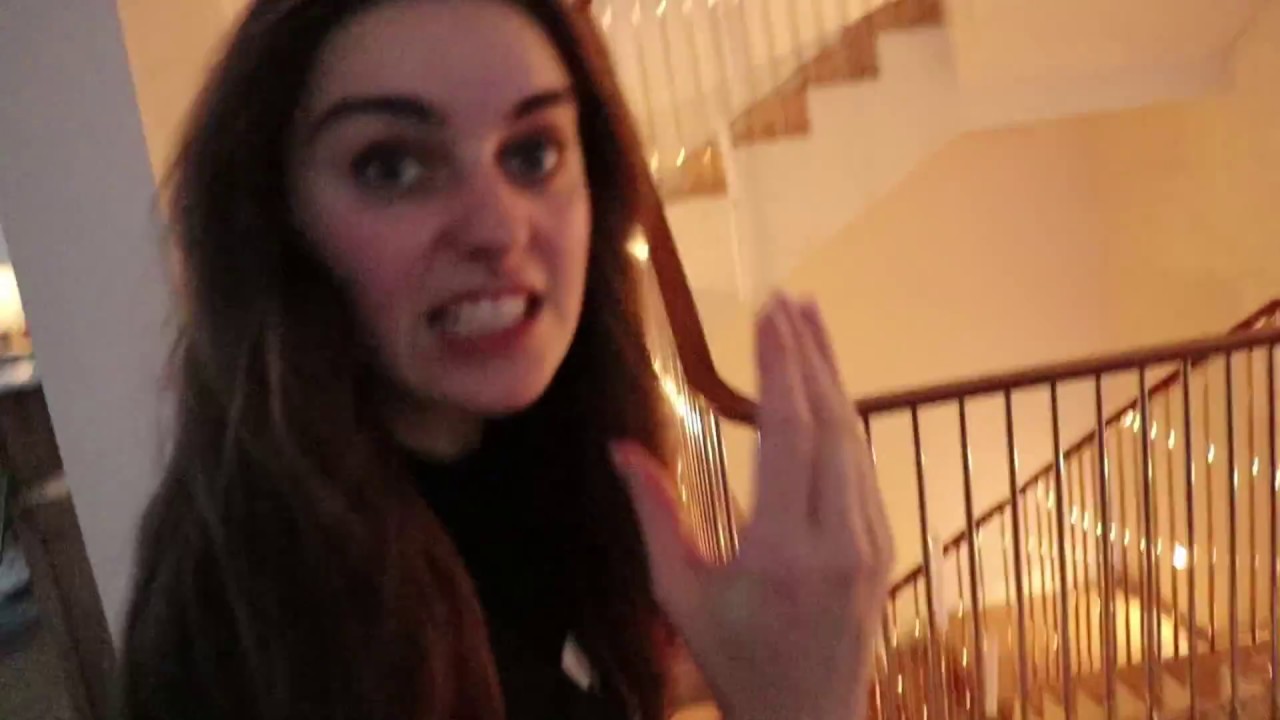 Она назвала его социопатом!