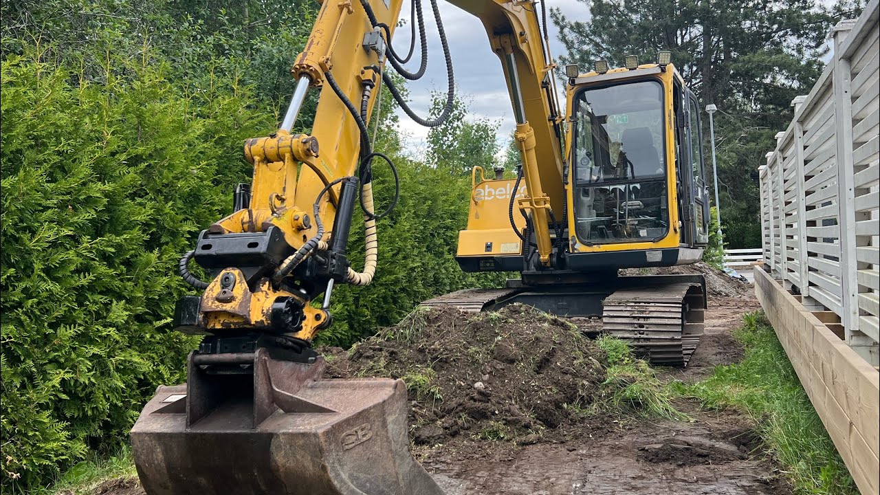 I’m back! Tomtplanering med min 8tons grävmaskin! (Abelco XC85) [BJÖRNES GRÄV & MASKIN]