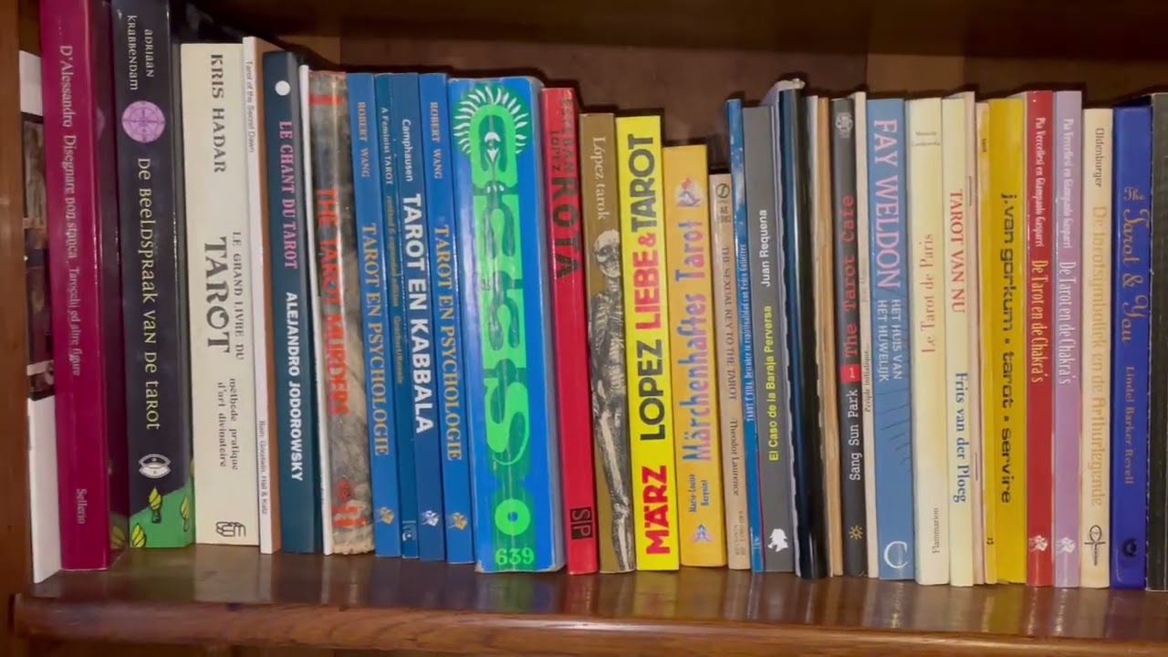 Tarot Museum Belgium books 2023