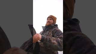 Late season Goose hunting (IT WAS SNOWING SO HARD) Late season Goose hunting (IT WAS SNOWING SO HARD)