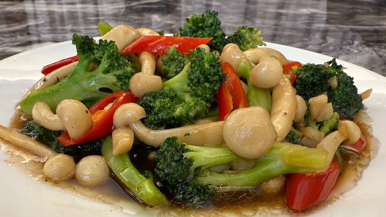 Quick Stir- Fry Broccoli with Mushroom | Easy Vegetables Recipe